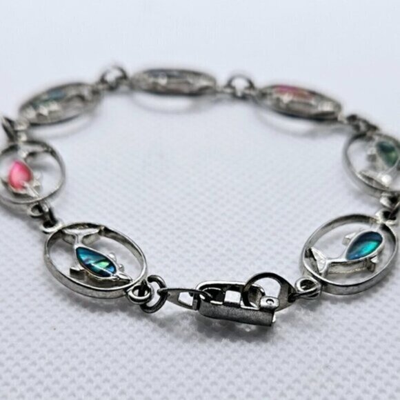 Beautiful Silver Tone Dolphin Link Bracelet With Colorful Backs - Picture 5 of 6